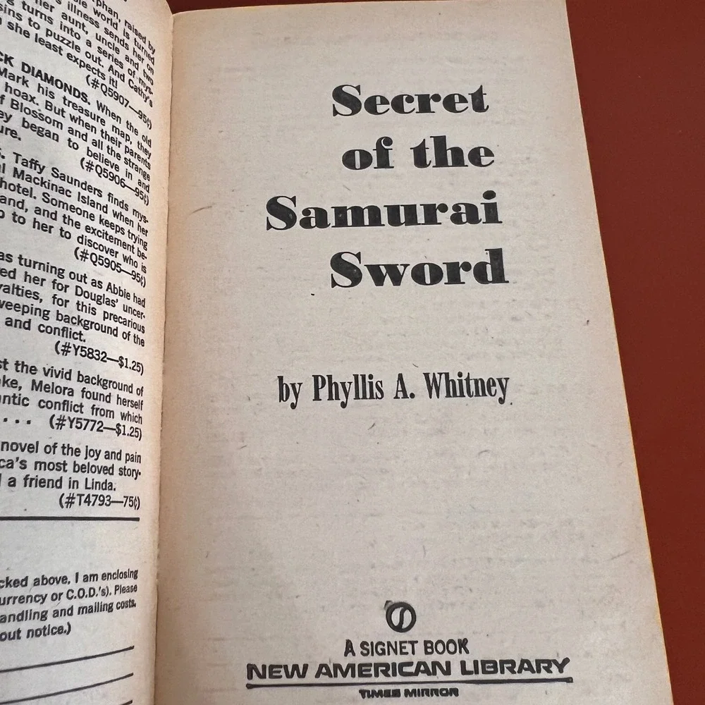 Secret of the Samurai Sword Phyllis A Whitney 1974 First Printing Signet Mystery